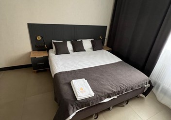 Фото компании  Leon Hotel 3