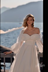 В НАЛИЧИИ САЛОН JULIA