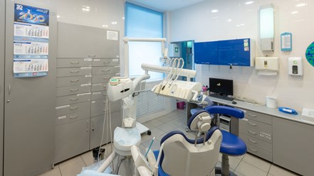Фото компании  Стоматологическая клиника   «Лидер Дент» 14