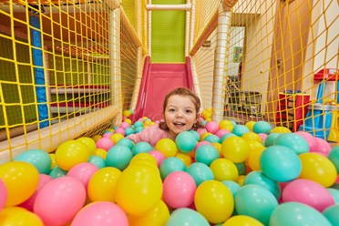 Детская игровая комната в семейном  spa-отеле "Раздолье"  с. Косулино