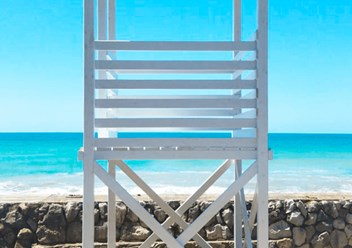 Пляжное оборудование "WoodBeach": раздевалки, дорожки деревянные, бунгало, теневые навесы, шезлонги, пляжные зонты, душевые стойки, перголы, вышки спасателя, обустройство пляжей