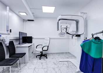 Фото компании  IMPLANT CLINIC 5