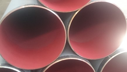 Трубы стальные с применением покрытия защитного антикоррозионного полимерного для внутренней поверхности стальных труб (Технические условия 1390-002-48276800-2015) используются в трубопроводных систем