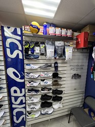 Фото компании  Магазин "ASICS Altra 361°" Геленджик 24