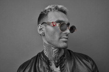 Фото компании  Магазин дизайнерской одежды и аксессуаров ручной работы  iRon Shop 4