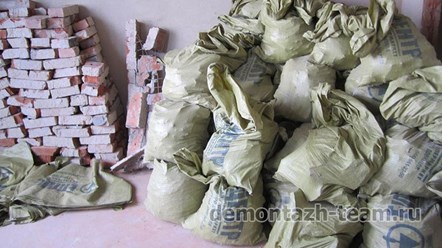 Вывоз строительного мусора в мешках
