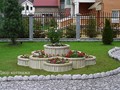 Сборное бетонное ограждение для клумб. Модель Ak4d, размер 2,3*2,3*0,6 метра, стоимость 24000 рублей.
