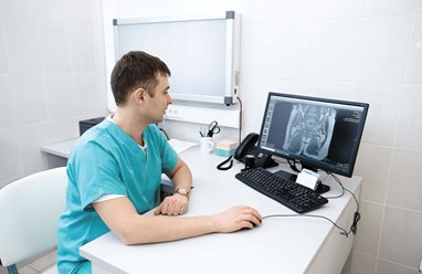 Фото компании ООО Медцентр Елены Малышевой 9