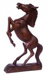 Фигурки и статуэтки лошадей и коней