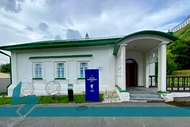 ПРОЩАЙТЕ ОБЫЧНЫЕ ИНТЕРЬЕРЫ: СОЗДАЕМ ЯРКИЕ ПРОСТРАНСТВА. Подробнее: 
https://vk.com/brendmedia_72?w=wall-228156506_840