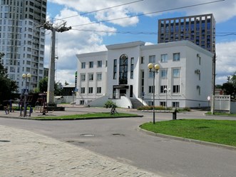 Вид на мой офис со стороны ДС "Сура"