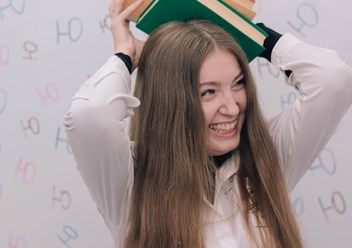 Компьютерные, творческие, развивающие направления, школьные предметы - это все вы можете найти в нашем центре в трех филиалах в Нижнем Новгороде!
