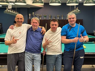 Звание &quot;Колхозника недели&quot; завоевал рыцарь Александр Маркин, 
2 место: играющий судья Юрий Сагайдак, 3 место: профессор Владимир Кореняко, 4 место: титан Владимир Пода!