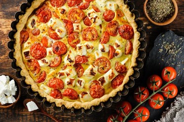 Киш с томатами и брынзой