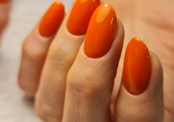 Гель-лаки - 650 рублей