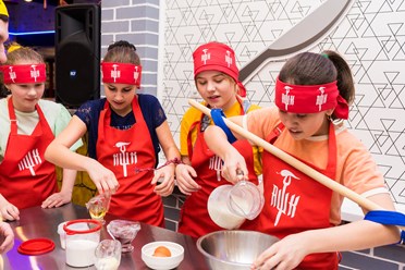Фото компании  Адское кулинарное шоу, по мотивам популярных кулинарных теле-проектов 35