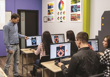 Фото компании  Компьютерная Академия ТОР 2