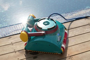 робот для чистки бассейнов Dolphin Dana 2
цена: 84000руб.