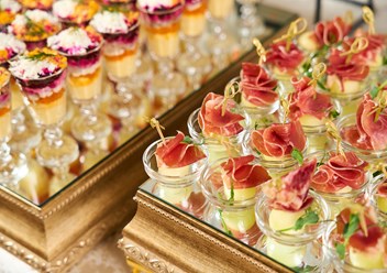 Фото компании  Stroganoff Catering 5