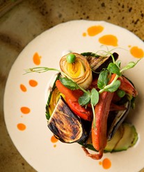 Фото компании  Saperavi Cafe, кафе грузинской кухни 39