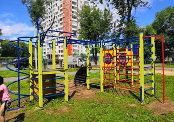 Пермь,ул. Геологов,1