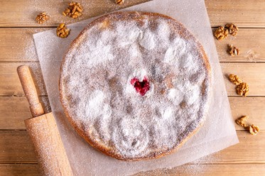 Осетинский пирог с вишней