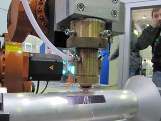Лазерный роботизированный комплекс по металлу