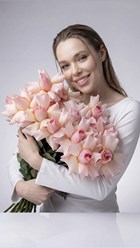 Французские розы "Мандала" 11шт.Трендовые французские розы доступны для заказа.11 роз и атласная лента в тон.