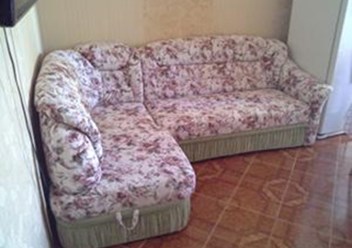 Обтяжка углового дивана флоком