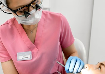 Фото компании ООО Стоматологическая клиника   Афидент 5