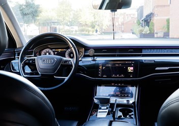 Audi a8