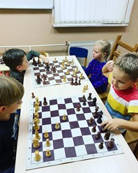 Шахматы для детей- научим понимать и полюбить сложную игру