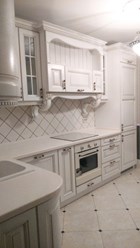 Кухня из массива дуба с фасадами "Росси"