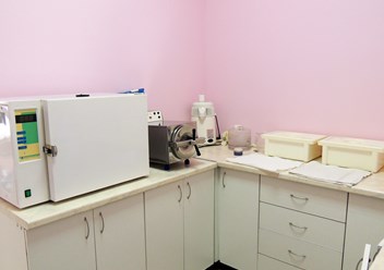 Кабинет стерилизации в стоматологической клинике СуперДент в Чебоксарах