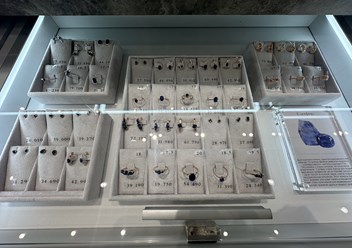 Фото компании  UVI Jewellery 1