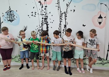 Фото компании ИП Жеребнова Л.А. Городские каникулы на Полярной 6