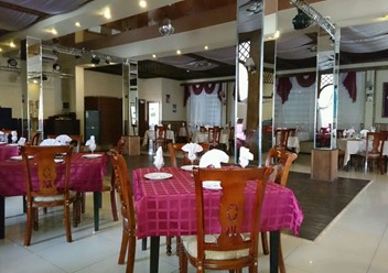 Фото компании  Иверия, ресторан грузинской кухни 5