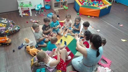 Современный детский сад Babyboss. Занятие с воспитателем.