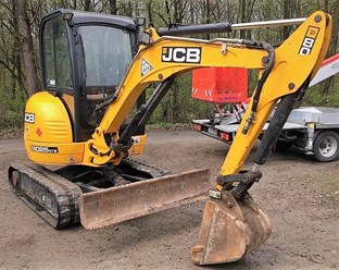 Услуги мини-экскаватора в Красноярске