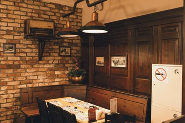 Фото компании  Maximilian&#x60;s, баварский клубный ресторан 8