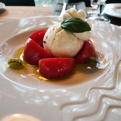 Фото компании ООО Ресторан Fedyukhi 2