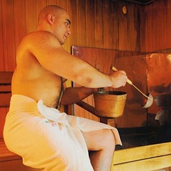 Фото компании  Красносельские бани, оздоровительный комплекс 23