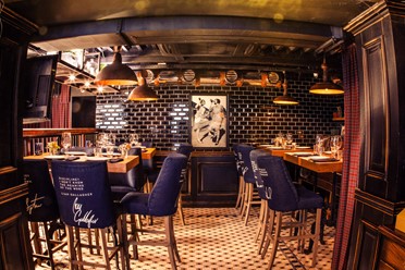 Фото компании  Double Grill and Bar, бар 88