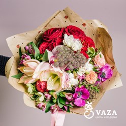 Фото компании ИП Цветочный салон "VAZA" 5