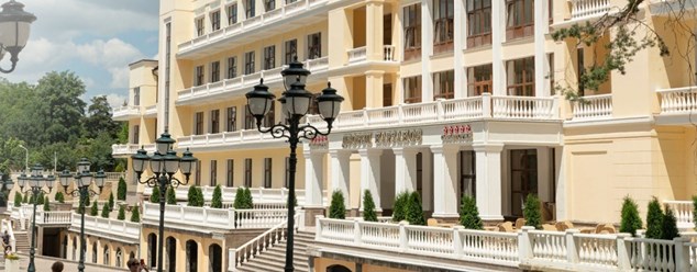 Санаторный комплекс "Дворец Нарзанов"