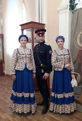 Выступление ансамбля народной песни "Затея" Областном доме народного творчества Г. Курска