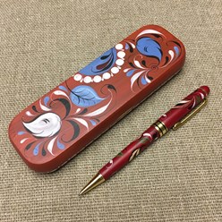 Подарочная шариковая ручка в футляре