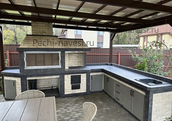 Угловой Барбекю комплекс под навесом от компании «Печи Навесы»