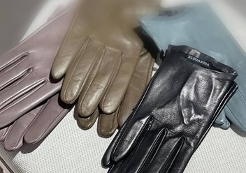 Более 200 моделей женские и мужские перчатки из натуральной кожи ягненка, оленя от Итальянских брендов ELEGANZZA и LABBRA.
