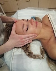 Сеанс миофисцального массажа
